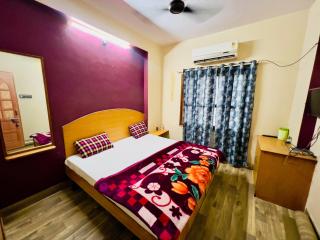 Hotel Anand Kunj - 0