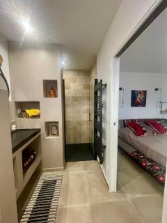 MY-Maison Gaby, 65 m2, Climatisée, Hyper Centre avec Cour Intérieure - 4
