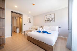 New studio near Boat Avenue by Lofty - 9