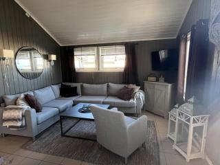 Sjøhus med en praktfull utsikt - Bodø - 9