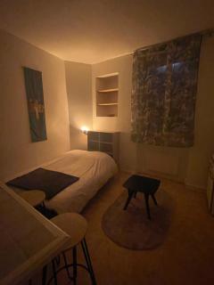 Studio meublé centre-ville Saint Junien - 4