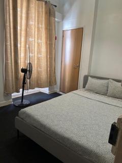 Sri-Indo Guest House - Lissabon - 9