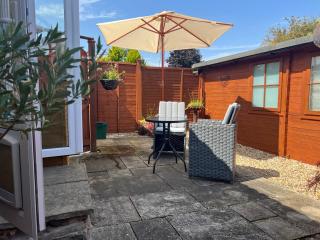 Cosy countryside stay near Bath with free parking - 4