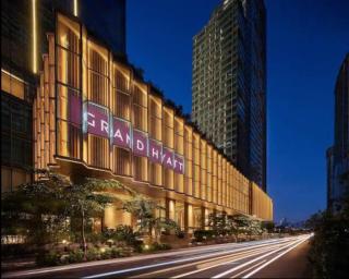 Best Loc Uptown Mall linked,2-Bed 1Br Fast WiFi - Manila - 4