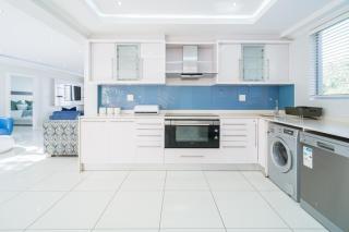 122 Camarque-Lavish lookout Penthouse - 2