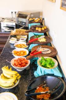 Divine Kathmandu Hotel - 8