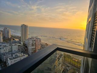 High sea luxury apartment - Bat Yam - 4