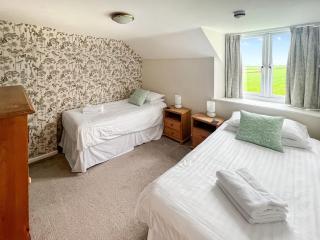 Greenfinch Apartment - Uk49310 - Woolfardisworthy - 1