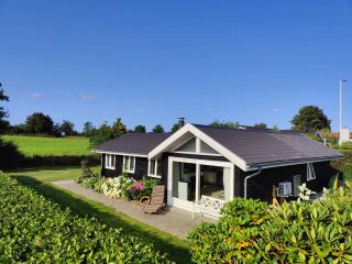 Charming Holiday Home Near The Beach - Børkop - 1