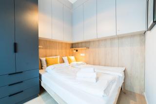 Heart of Poznań Luxury Apartment by BookingHost - Posen - 6