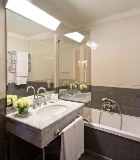 Starhotels Du Parc - Parma - 9