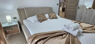 Apartament Azizi - Beach Pool & Spa Resort langa plaja Mamaia N - Mamaia Nord - Năvodari - 3