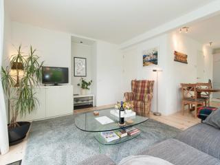 Peaceful Dune Retreat with Garden - 1