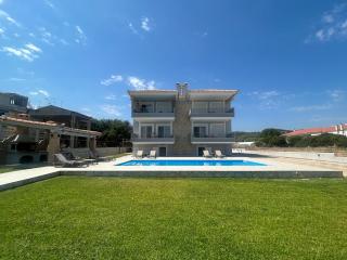 Costa Kalamos Suites - Kalamos - 1