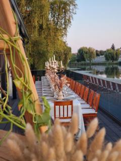 Therme - Corbeanca by The Lake Luxury Villa - 2