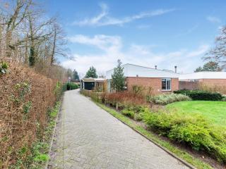 Holiday Home in Noordwijkerhout near Lake - 1