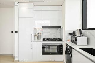 Golden Stays - Private Pool in Binghatti Tulip I Prime JVC 2BR I Balcony Access - 4
