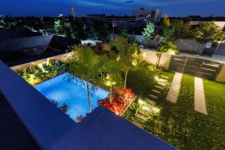 The Garden Stay by StayJadePool2BHKLawnAC - - 2