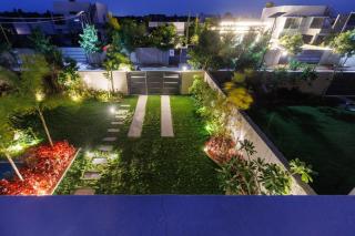 The Garden Stay by StayJade Pool Lawn 1h HSR - 1