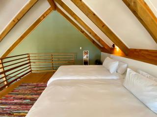 Amber Valley View Loft - 5