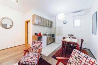 Sreckovic Apartmani 2 - 6