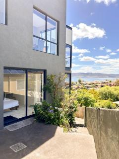 4 bedrooms luxury Sea View Family retreat in Sandy bay - Hobart - 9