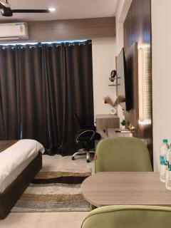CozyCity Retreat 2 Studio Apartment with Kitchen Perfect for longer stays - Lucknow - 6