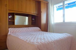 Pleasant seaside cocoon - 1