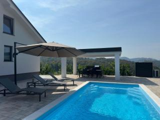 Holiday home AURORA - sauna pool - - 0