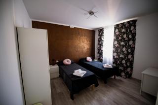 Dorothy House - 2