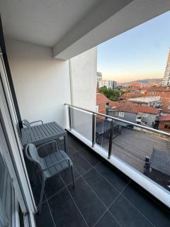 Capital Apartment 12A - 4