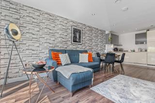 Stylish - Central - Patio - Parking - Birmingham - 9