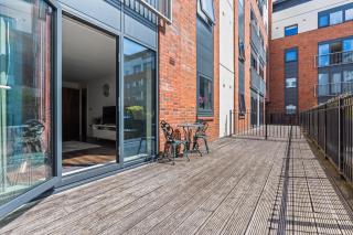 Stylish - Central - Patio - Parking - Birmingham - 2