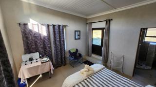 Shama Lodge - "Silent Sunsets" Duplex Cottage - 2