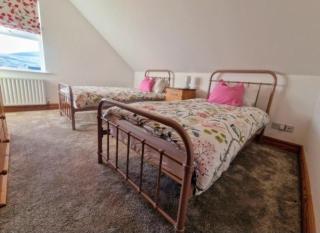 Whitehall House, Ballycastle - 7