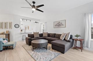 Pet Friendly Beach House - Baby Blue Heron by Panhandle Getaways - 6