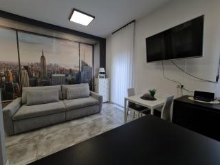 Apartament - 8
