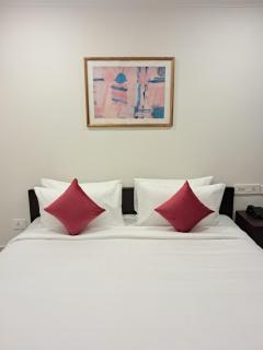Amber Hotels Nungambakkam - 1