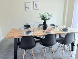 Hillrise - 3 bedroom house with garden - Cardiff - 4