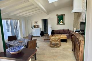 Charming house with garden in Ars-en-Ré - 8