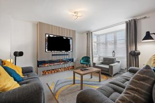 3 Bed Detached House with Office Sandymoor - Runcorn - 1