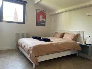 LOFT maison 5ch 5sdb 5wc Lille 200m2 avec extérieur - 1