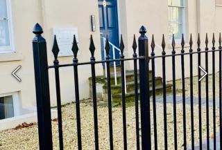 GL1 -Stylish 2BR- Parking - Contractor Stay- Discounts - Free WiFi - 1