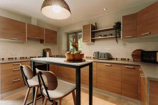 Shizuka Lodge - Ventnor - 1