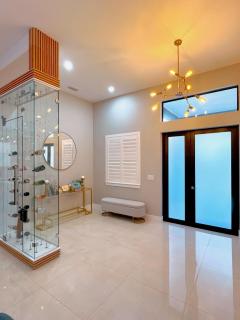 Luxury Escape in Cape Coral - 5