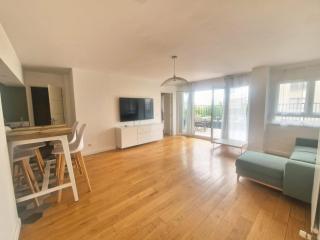 Cozy apartment with terrace - 0