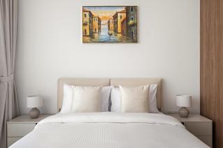 Stylish 1BR in Hamilton House - 2