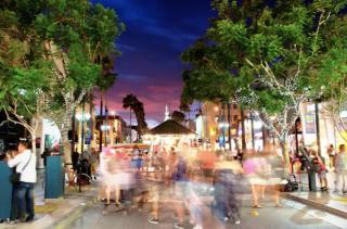 Studio On The Promenade - 3
