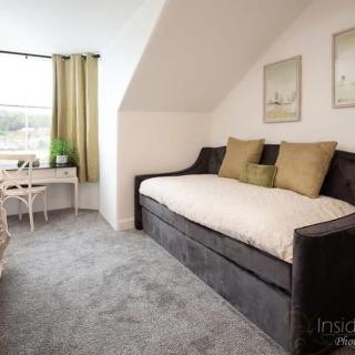 Stylish Town Apt - Moffat - 2