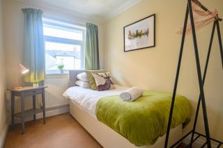 Merriotts Court - Parking - WIFI - 6